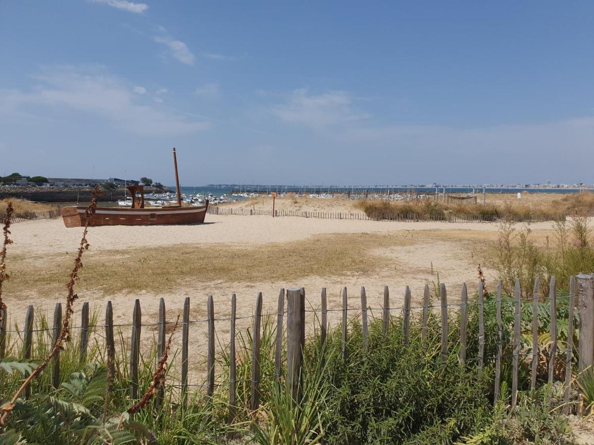 Le Studio Gallieni, Face Mer, Vous Accueille En Ete Comme En Hiver! 波尔尼谢 外观 照片