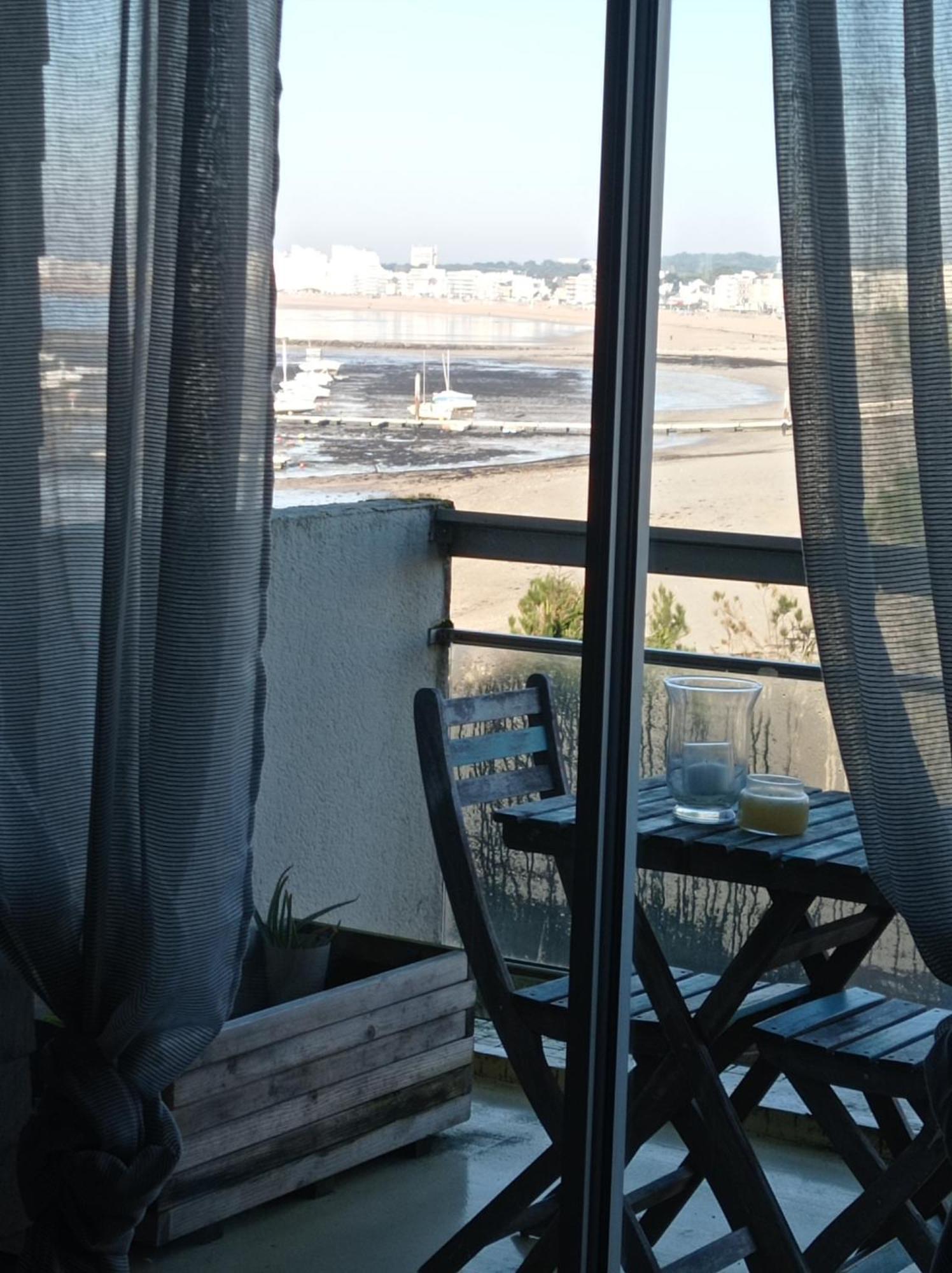 Le Studio Gallieni, Face Mer, Vous Accueille En Ete Comme En Hiver! 波尔尼谢 外观 照片