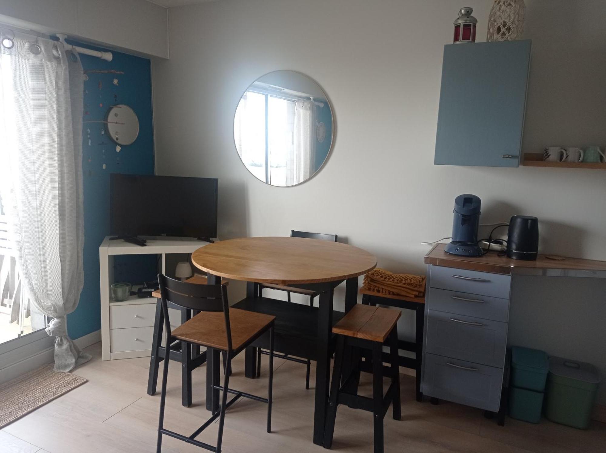 Le Studio Gallieni, Face Mer, Vous Accueille En Ete Comme En Hiver! 波尔尼谢 外观 照片