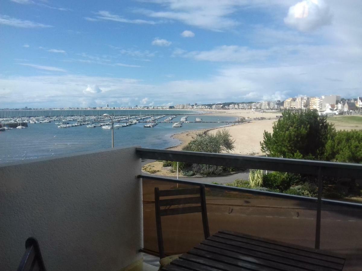 Le Studio Gallieni, Face Mer, Vous Accueille En Ete Comme En Hiver! 波尔尼谢 外观 照片