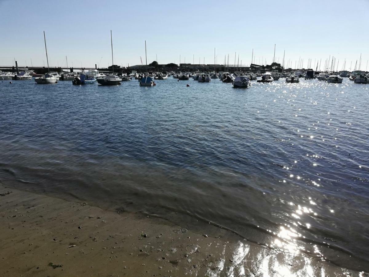 Le Studio Gallieni, Face Mer, Vous Accueille En Ete Comme En Hiver! 波尔尼谢 外观 照片
